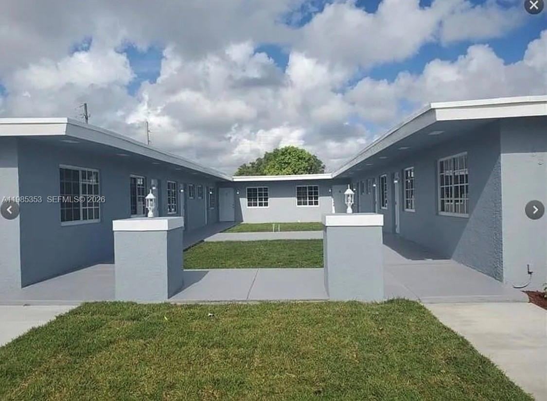 5511 Sw 20th St #3 - Photo 3 of 11