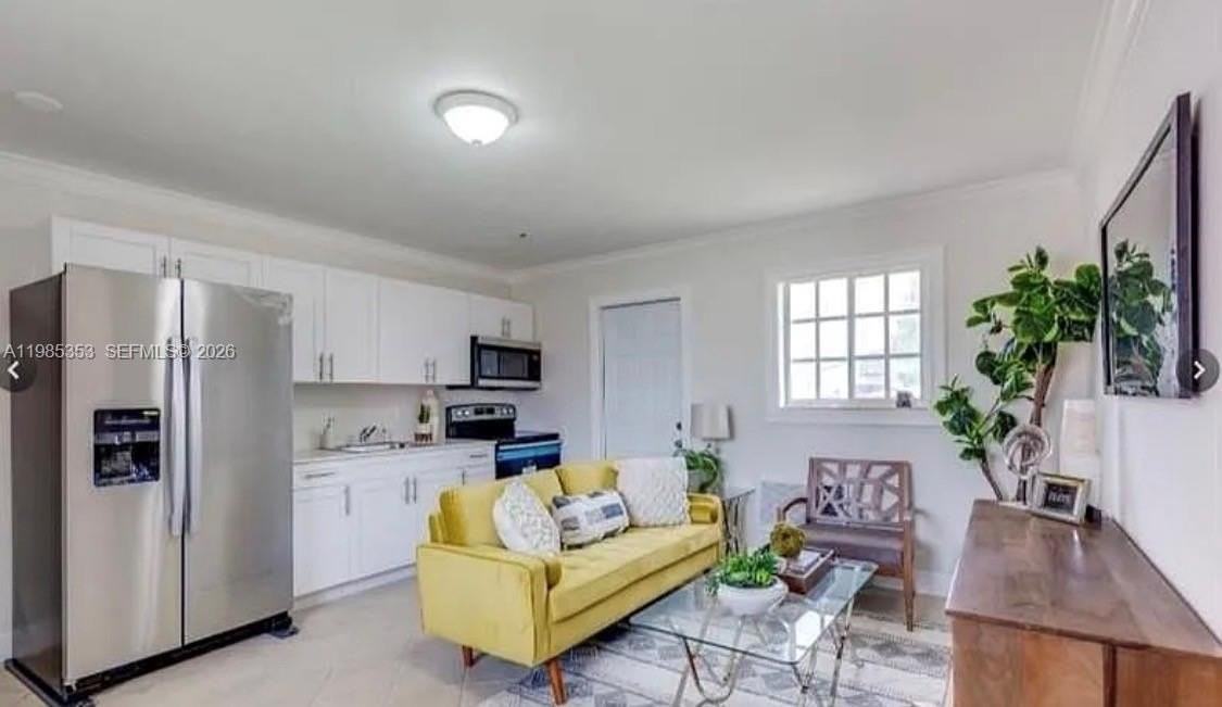 5511 Sw 20th St #3 - Photo 5 of 11