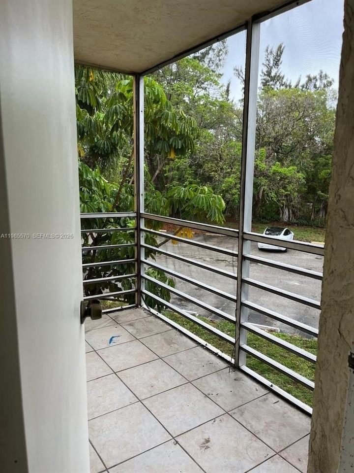 4354 Nw 9th Ave #13-2D - Photo 2 of 20