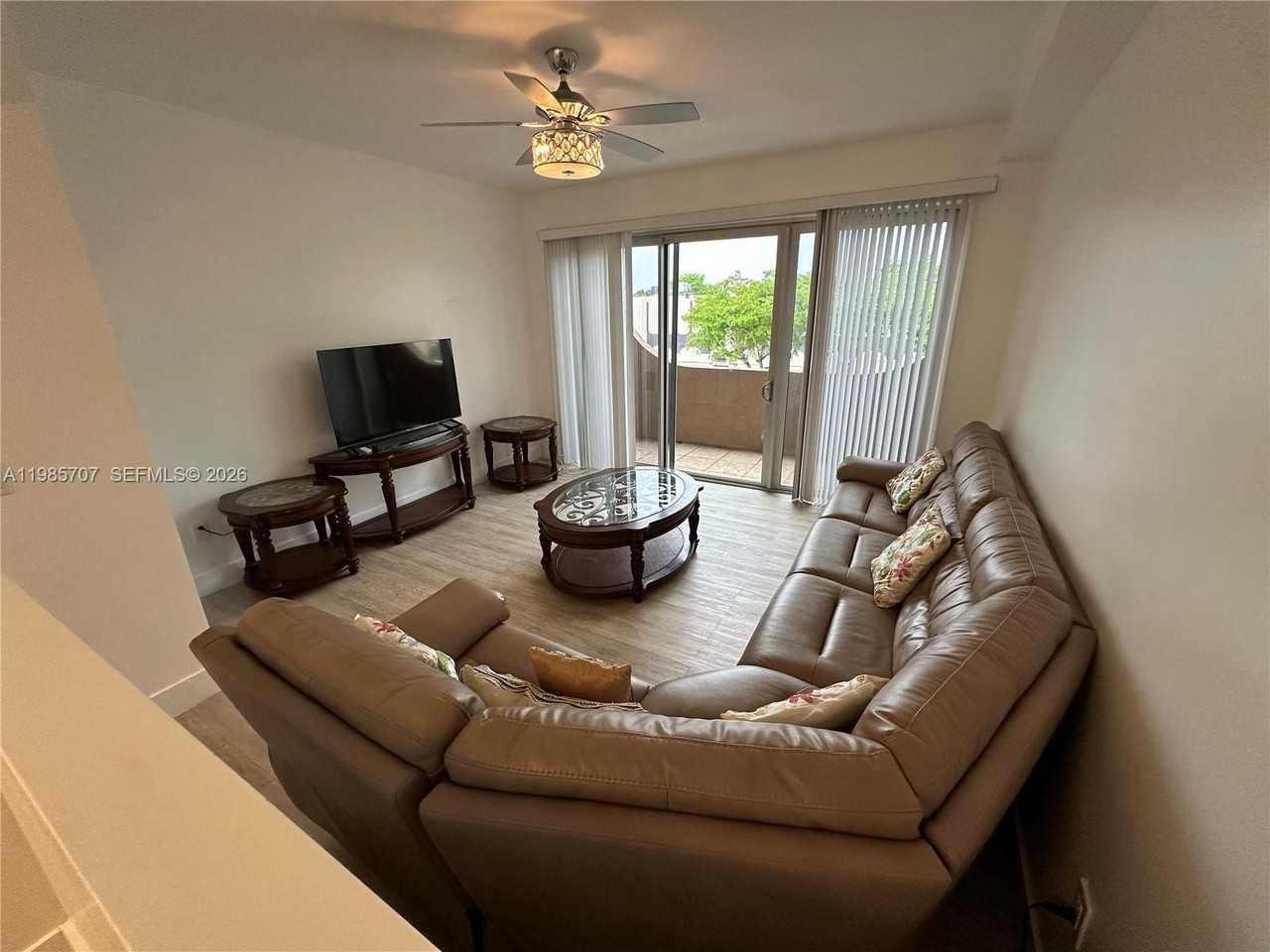 10900 Sw 104th St #322 - Photo 7 of 39