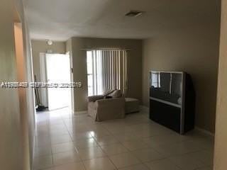 6802 Sw 18th Ct #6802 - Photo 6 of 18