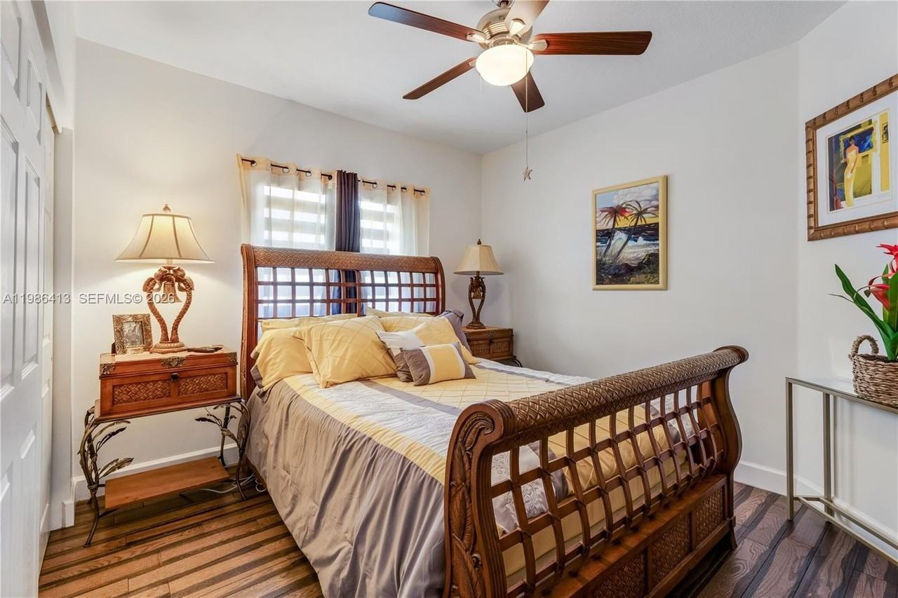 2126 Ne 38th Rd #2126 - Photo 6 of 50