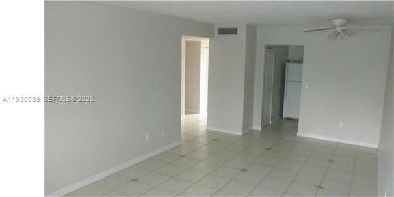 1370 Ne 119th St #137015 - Photo 7 of 43