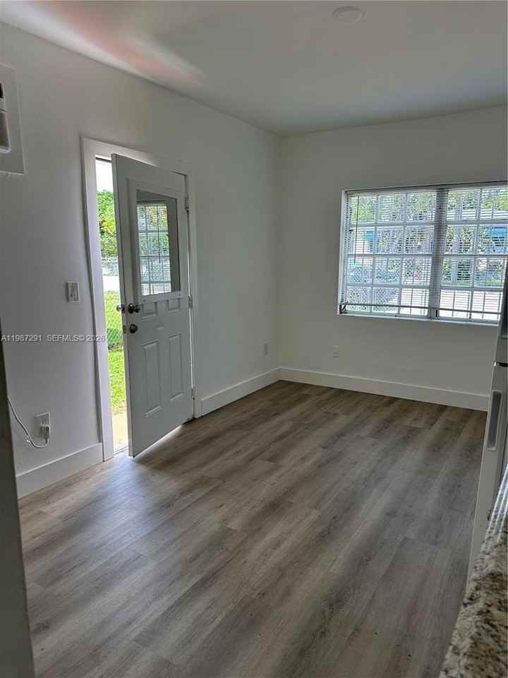 1700 Sw 14th Ter #0 - Photo 2 of 6