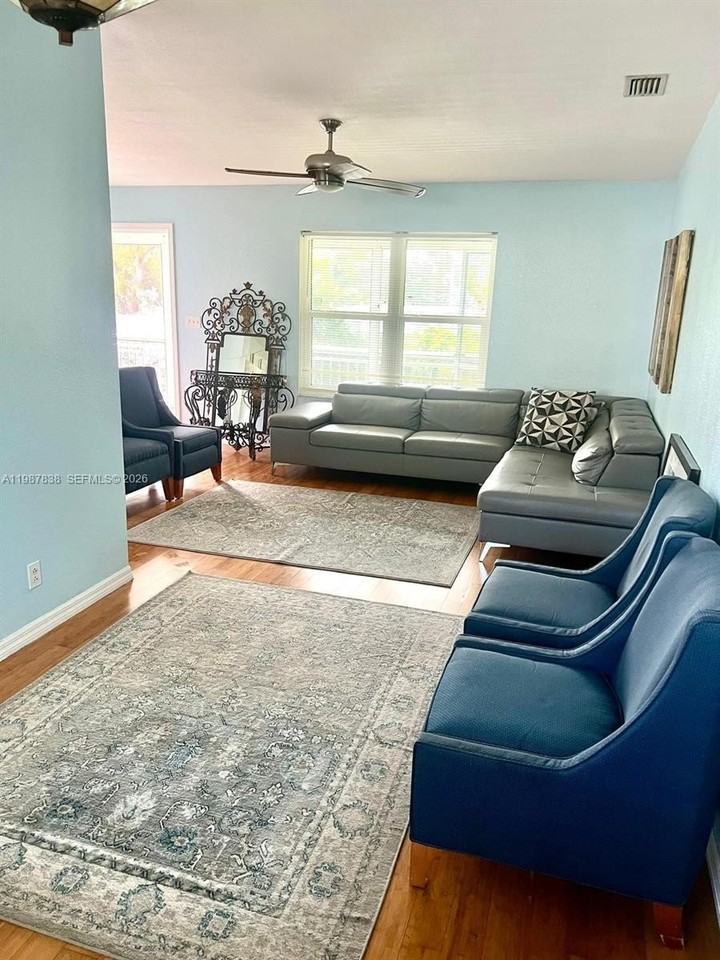 31107 Avenue I #31107 - Photo 6 of 36