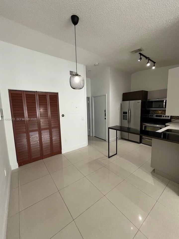 6701 Nw 166th Ter #101 - Photo 7 of 11