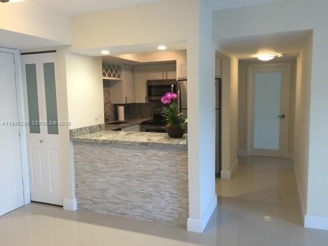 2715 Tigertail Ave #203 - Photo 3 of 18