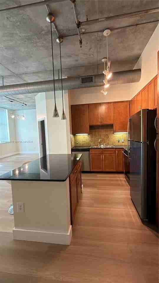 2001 Biscayne Blvd #2217 - Photo 3 of 27