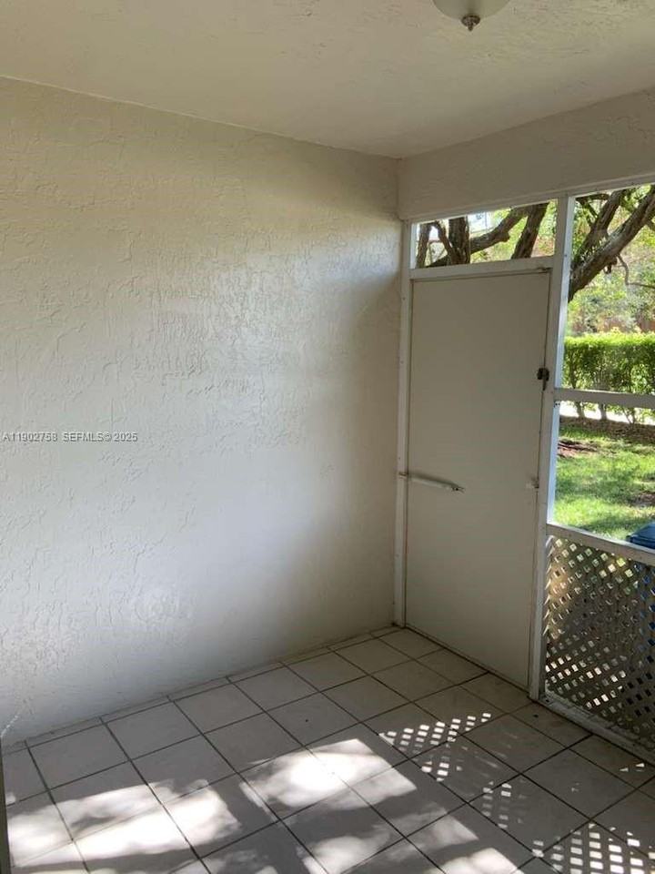 21 Fleming Court - Photo 5 of 16