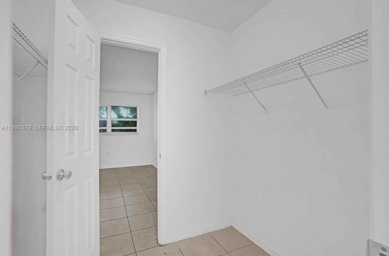 3876 Nw 207th Street Rd - Photo 7 of 10