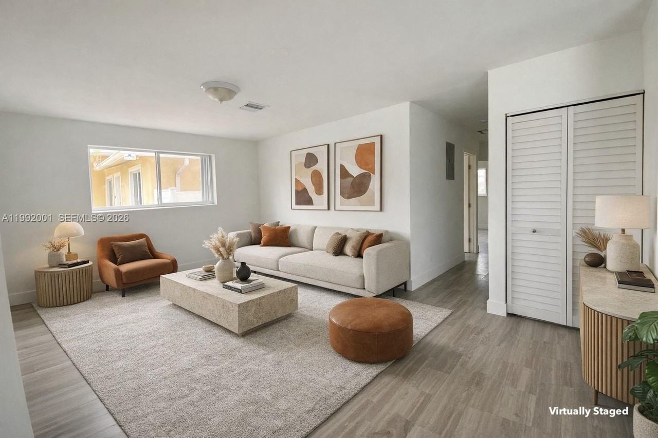 2840 Nw 8th St #0 - Photo 3 of 18