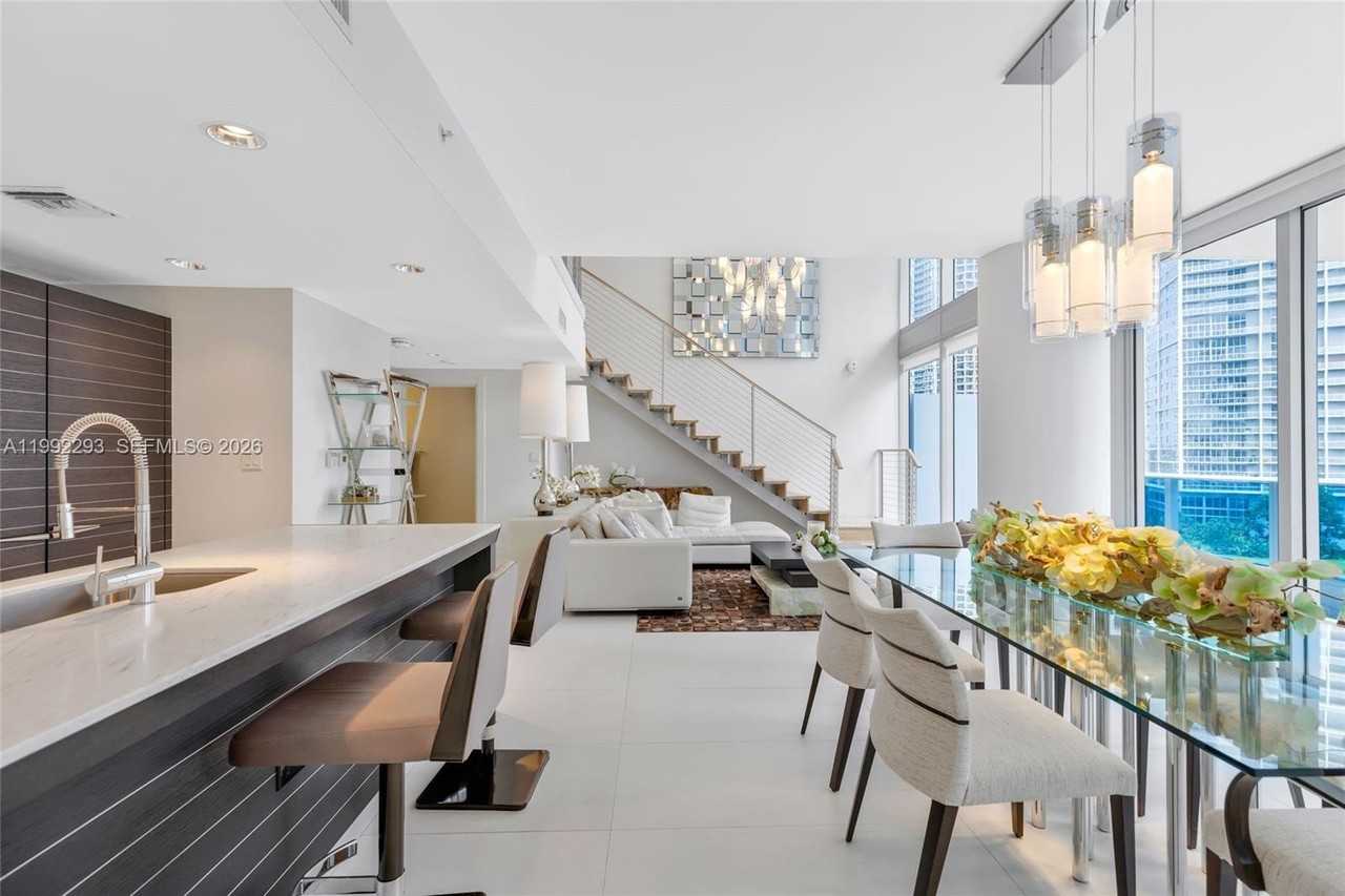 200 Biscayne Boulevard Way #504 - Photo 6 of 31