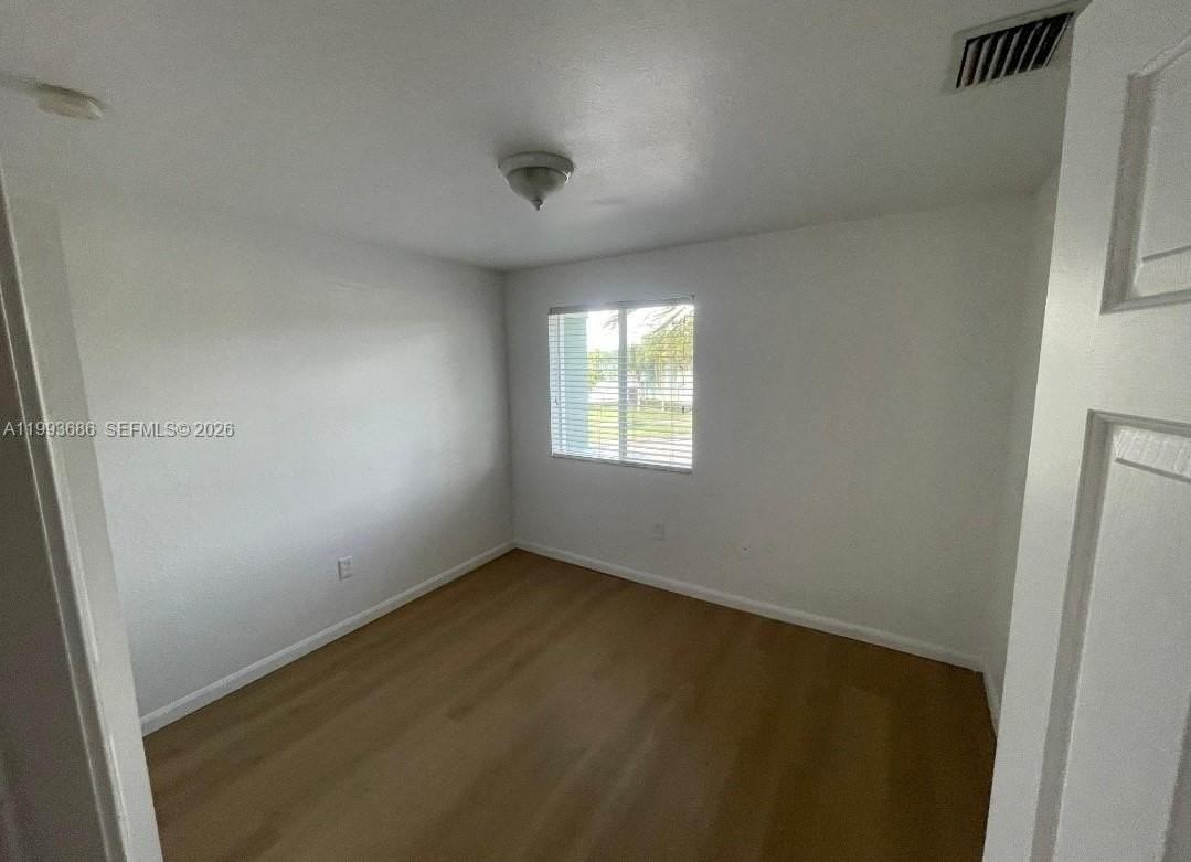 2740 Se 15th Rd #20 - Photo 4 of 10