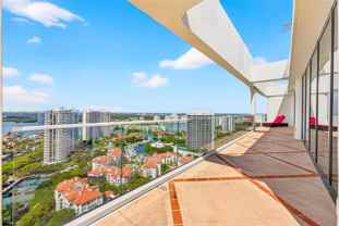 2800 Island Blvd #PH02 - Photo 1 of 1