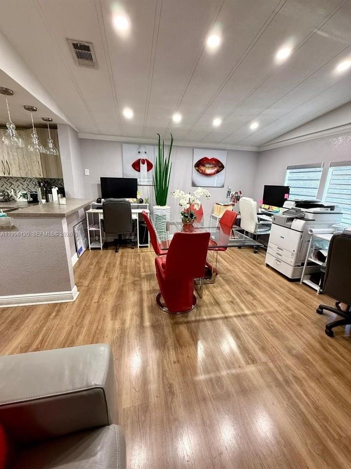 5371 Nw 200th Ter - Photo 4 of 29