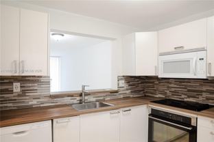 10865 Sw 112th Ave #203 - Photo 1 of 1