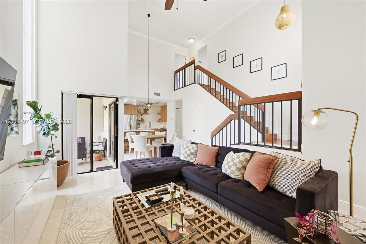 327 Ives Dairy Rd #327-05 - Photo 2 of 21