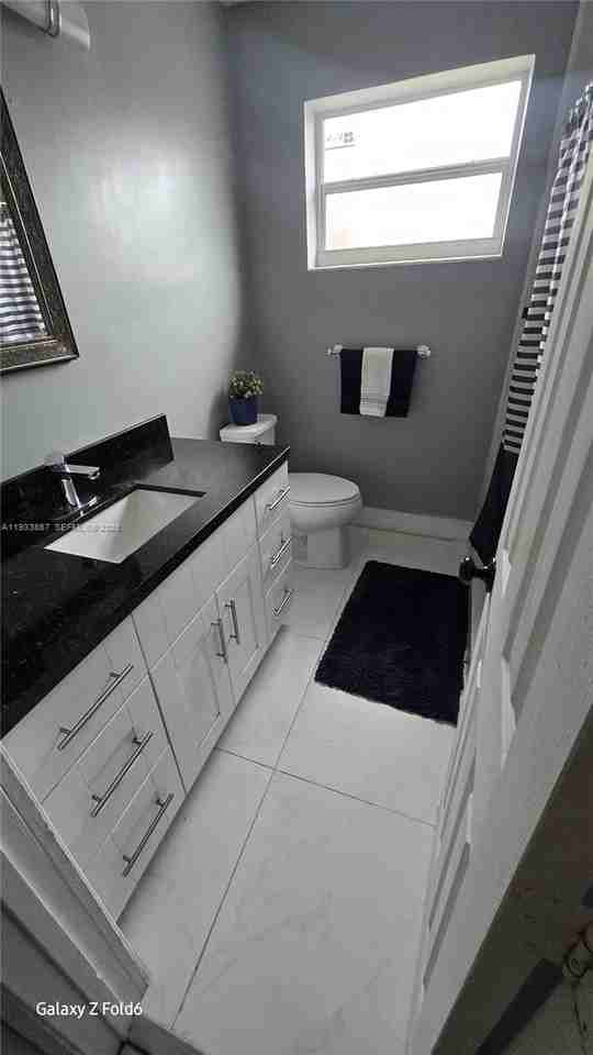 7817 Fairway Boulevard #0 - Photo 2 of 9