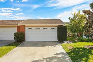 featured image of 5136 Thorn Tree Ln
