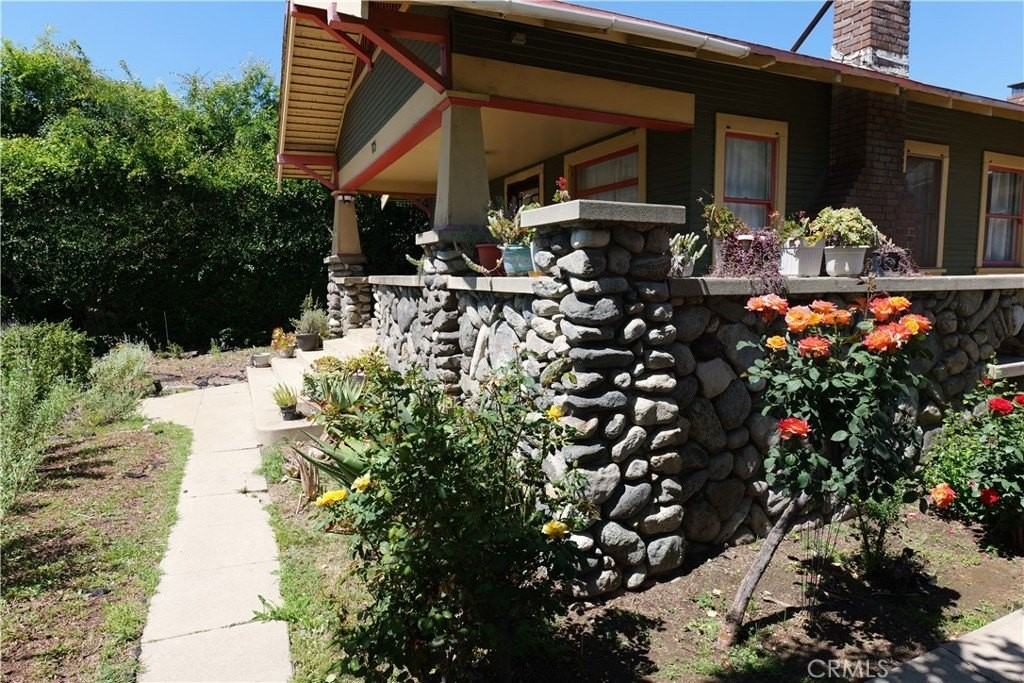 115 E Jefferson Ave - Photo 3 of 34