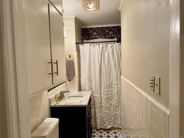 1124 S Richmond Ave - Photo 7 of 26