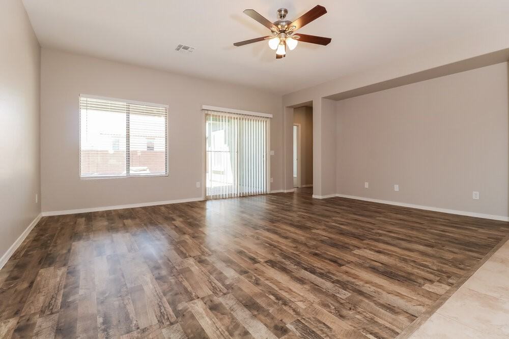 23851 W Gibson Ln - Photo 3 of 15