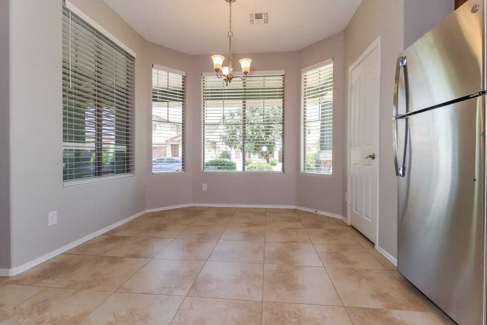 23851 W Gibson Ln - Photo 5 of 15