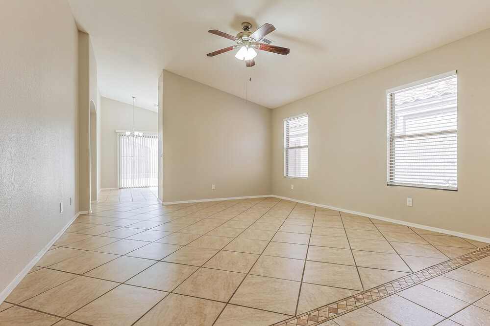 10857 E Arcadia Ave - Photo 3 of 16