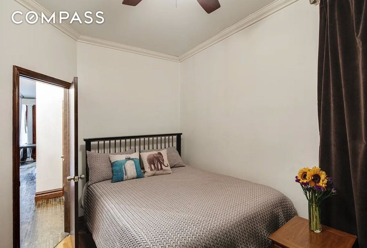 442 Amsterdam Ave #3B - Photo 5 of 6