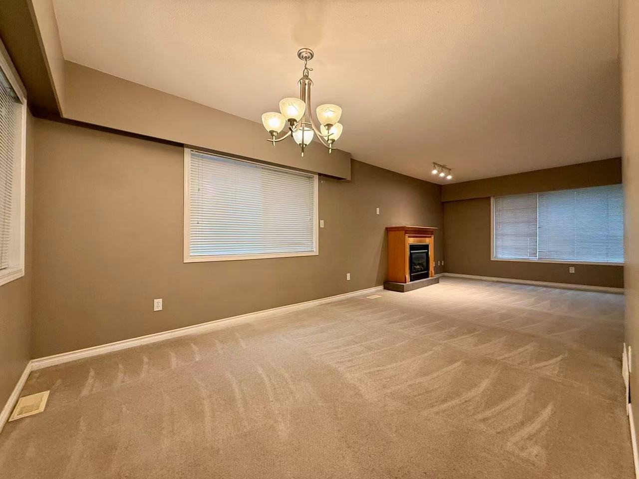 650 Roderick Ave #1 - Photo 4 of 13
