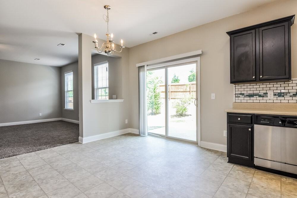 128 Outwater Ridge Dr - Photo 4 of 15