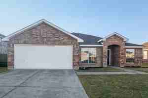 featured image of 1016 Winding Crk