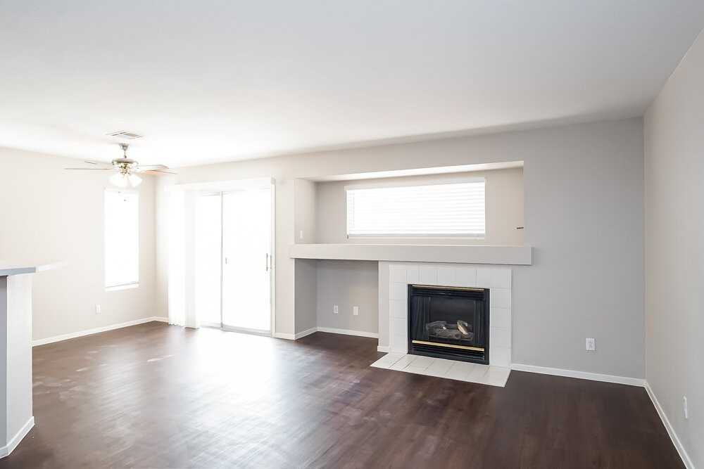 5323 Sable Ct - Photo 2 of 14