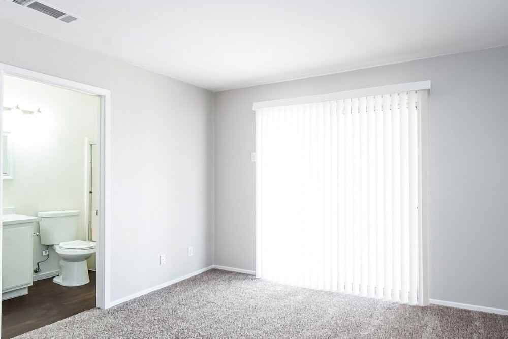 5323 Sable Ct - Photo 6 of 14