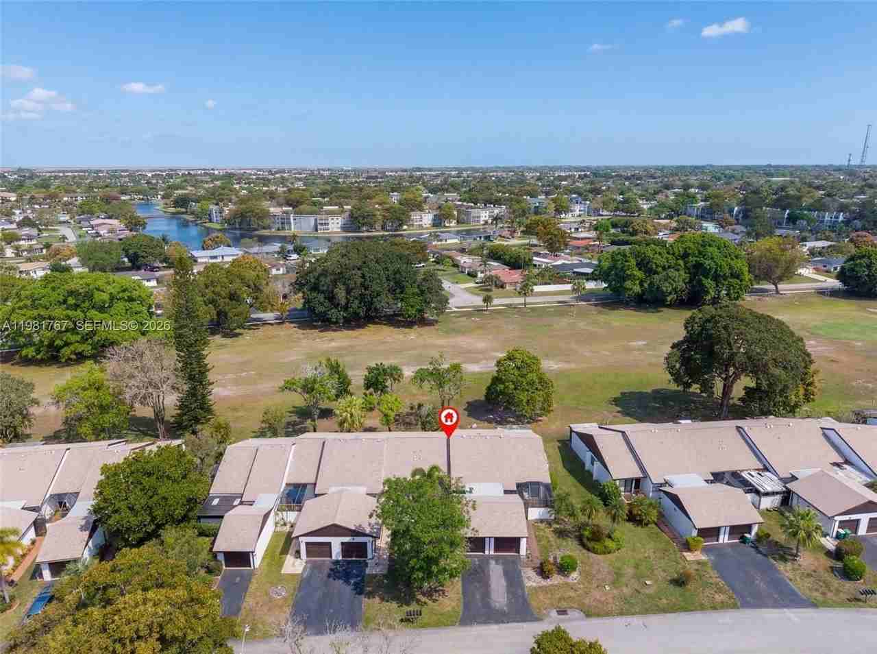 9315 Wedgewood Dr #B19 - Photo 2 of 22