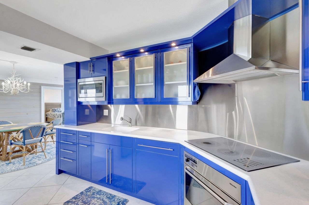 300 Ocean Trail Way #907