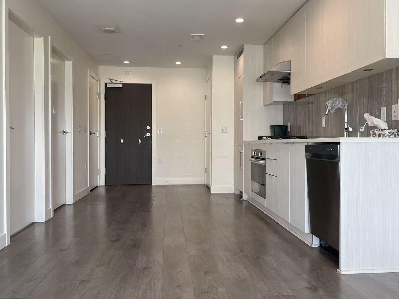 5051 Imperial St #2006