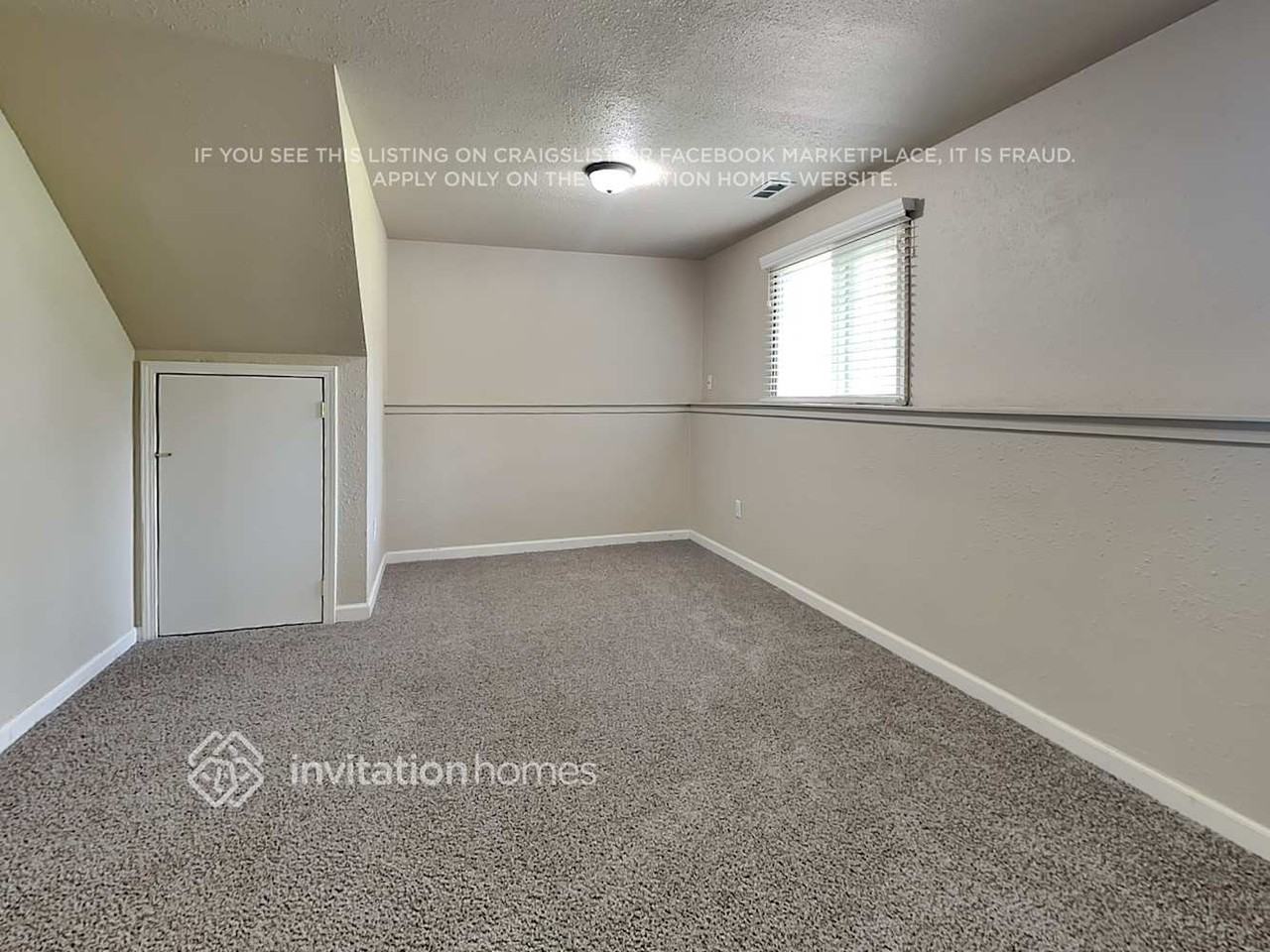19401 8th Ave S - Photo 5 of 20