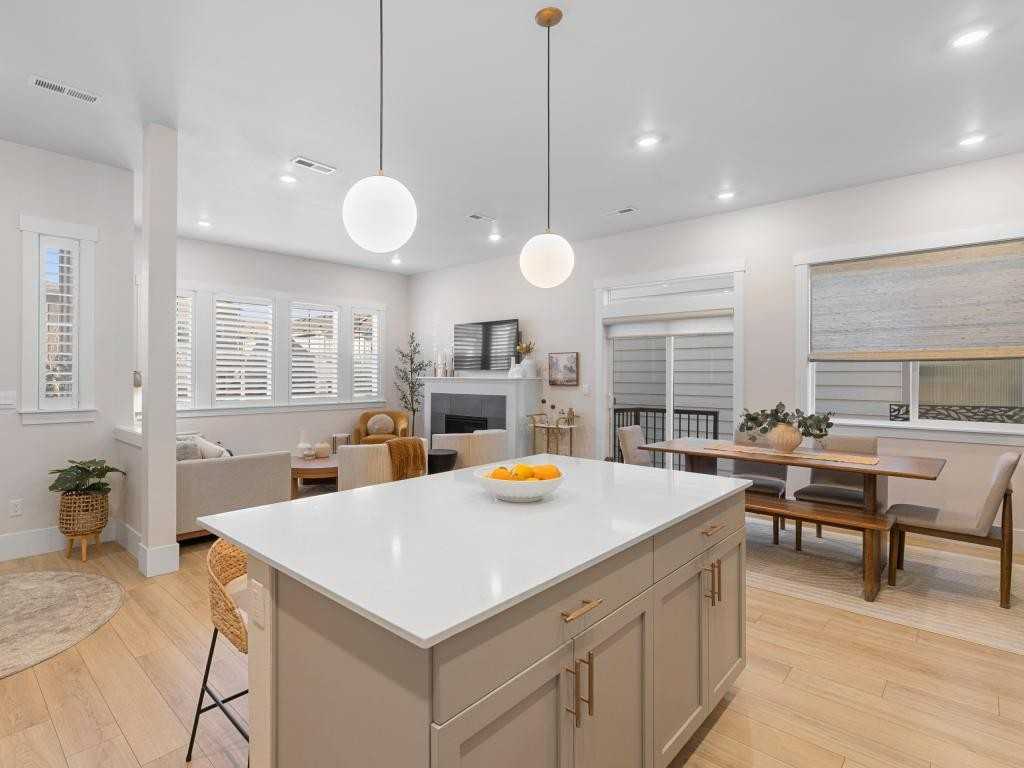 13728 Sw 166th Ave - Photo 5 of 39