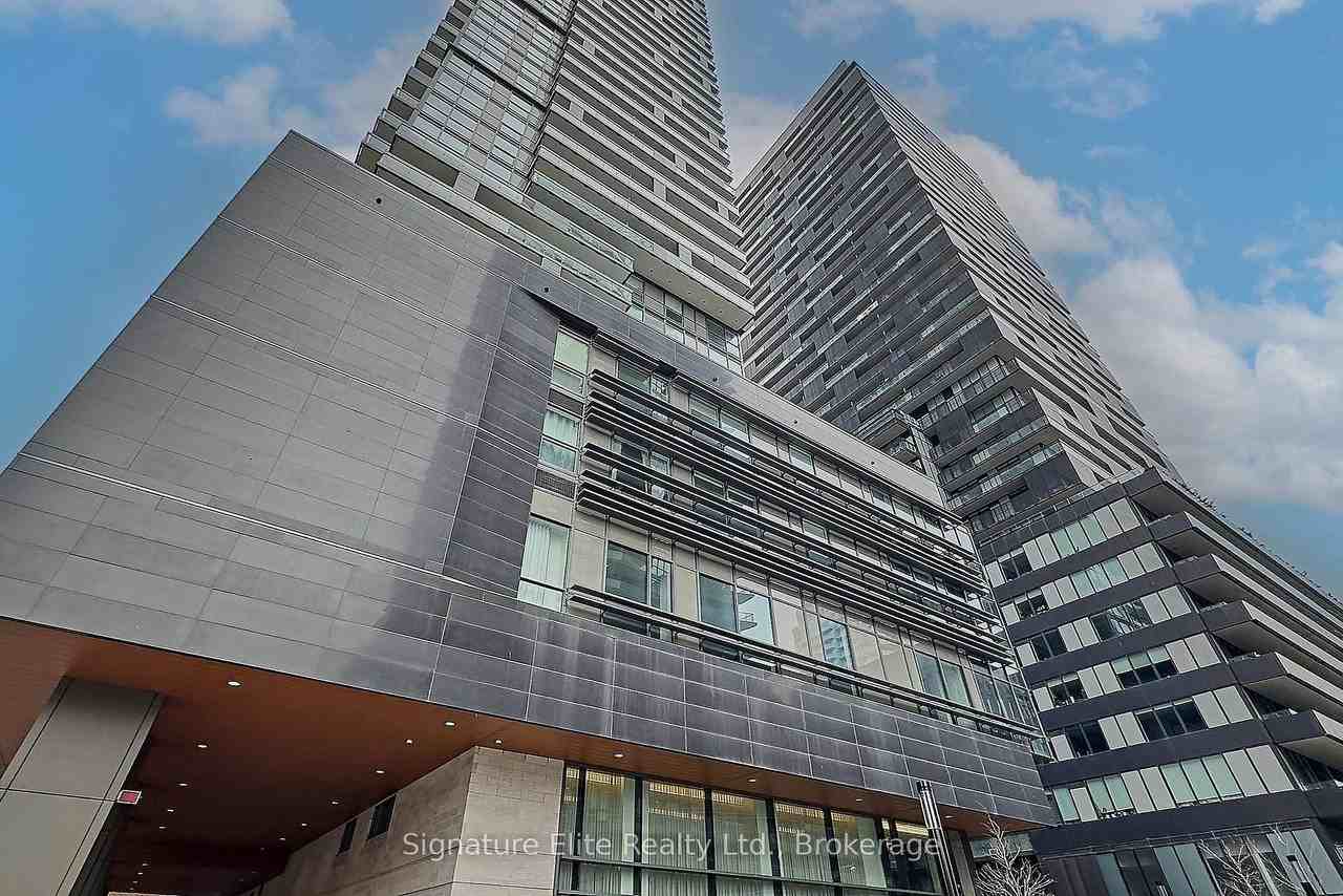 39 Roehampton Avenue #307 - Photo 2 of 29