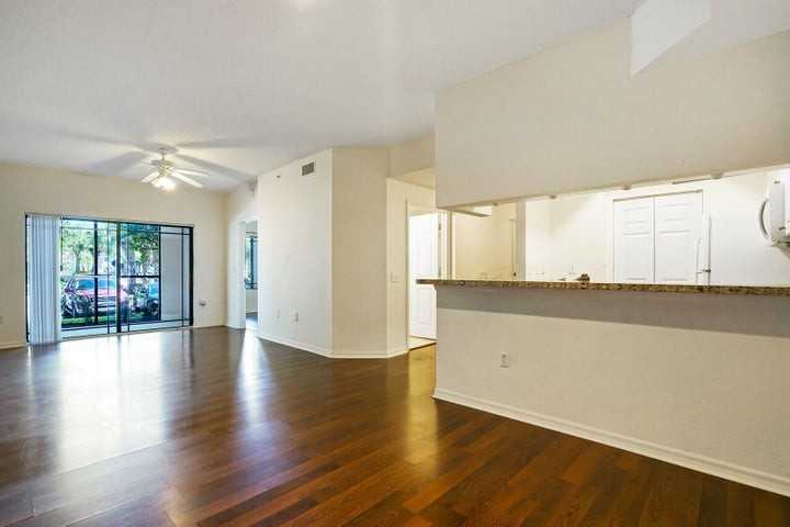 2812 Grande Parkway #105 - Photo 6 of 12