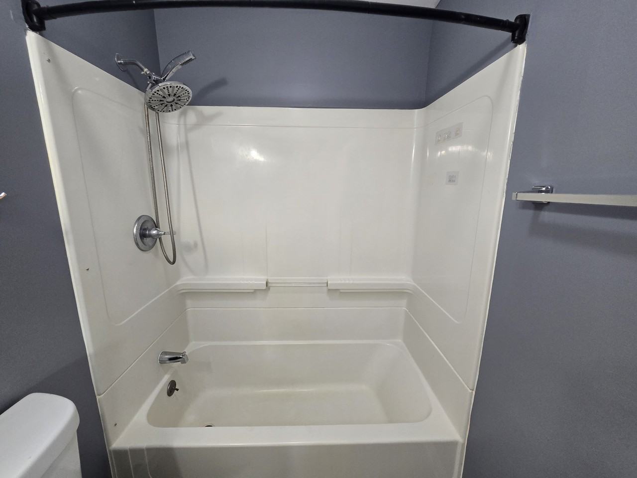 2802 Lemoyne Ave #1 - Photo 7 of 17