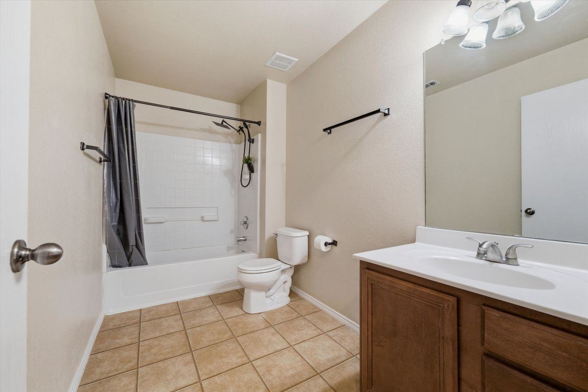 5917 Stone Mountain Rd - Photo 2 of 15
