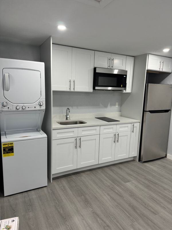 803 22nd Ave N - Photo 2 of 13