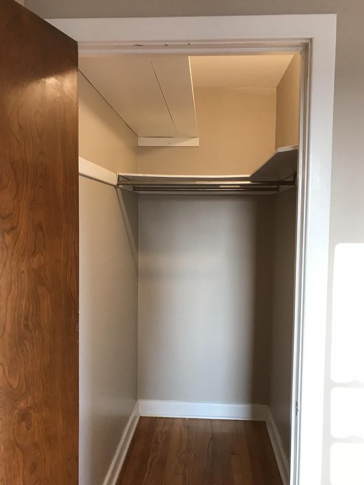 114 N Spring St #3 - Photo 4 of 8