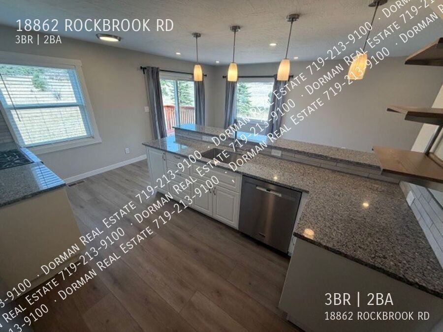 18862 Rockbrook Rd - Photo 4 of 13