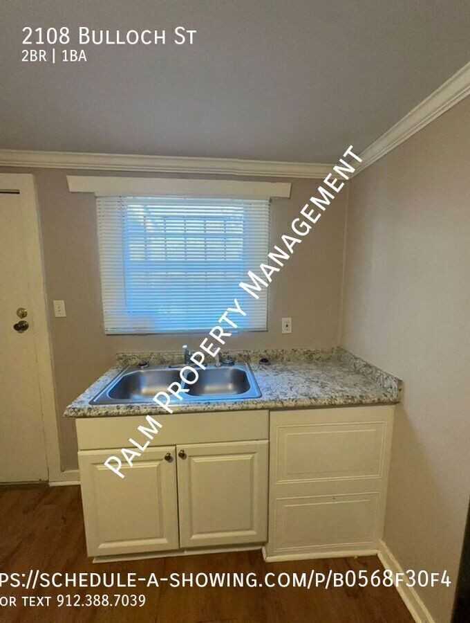 2108 Bulloch St - Photo 4 of 8