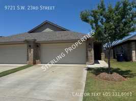 featured image of 9721 Sw 23rd St