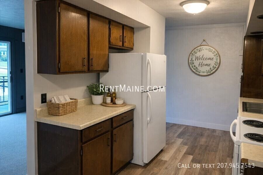 24 Wenbelle Dr #403 - Photo 4 of 17