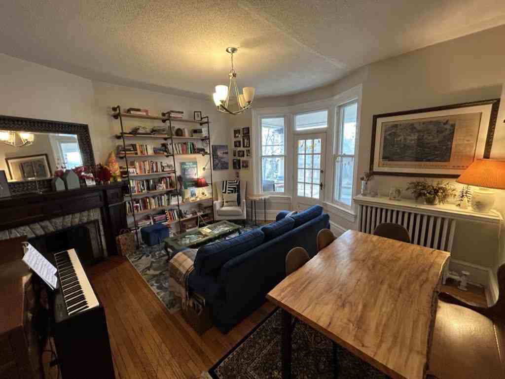 174 Wright Ave - Photo 3 of 15